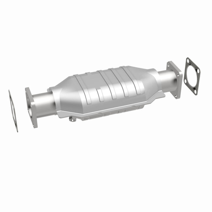MagnaFlow Direct Fit Catalytic Converter Chevrolet-Isuzu 82 8