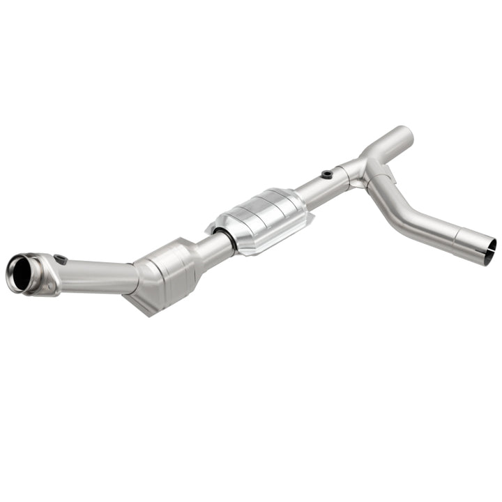 MagnaFlow Direct Fit Catalytic Converter 00-04 Ford E150 4.6L Passenger Side