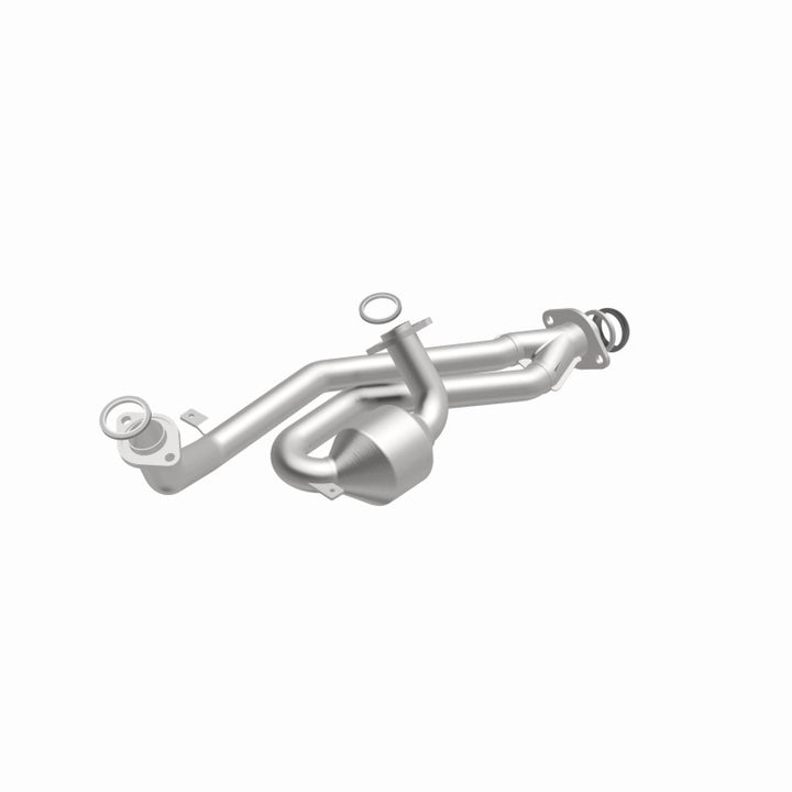 MagnaFlow Direct Fit Catalytic Converter 01-03 Toyota Sienna 3.0L