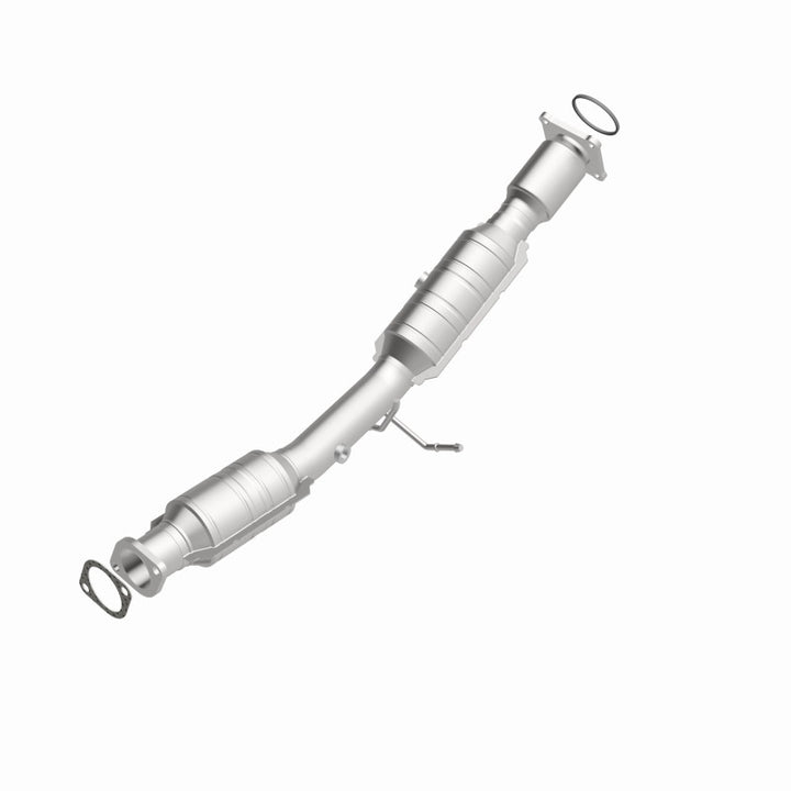 MagnaFlow Direct Fit Catalytic Converter 05-09 Volvo V50 2.4L