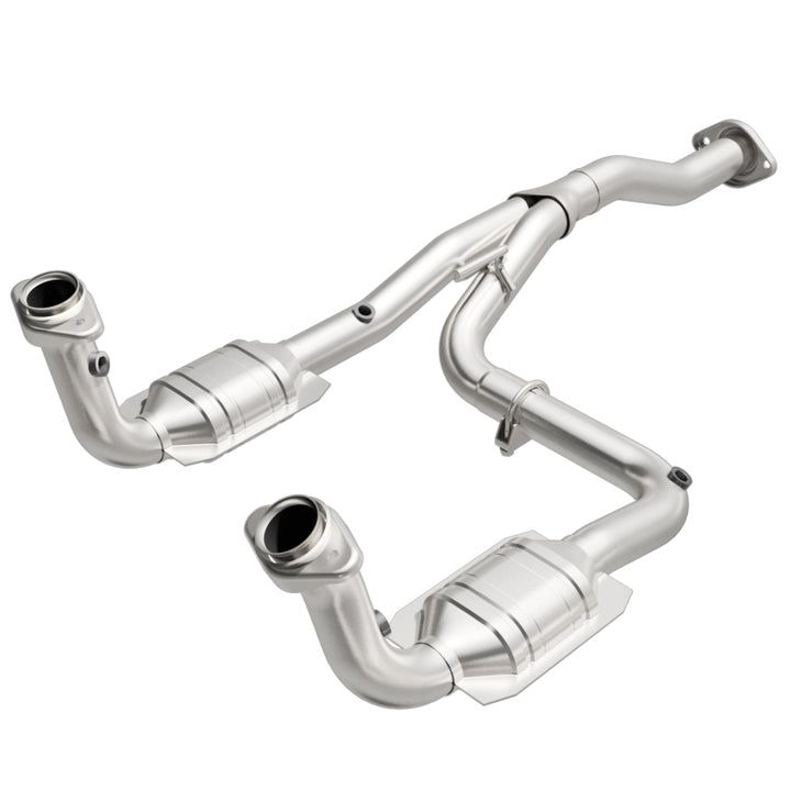 MagnaFlow Direct Fit Catalytic Converter 07 Jeep Liberty 3.7L