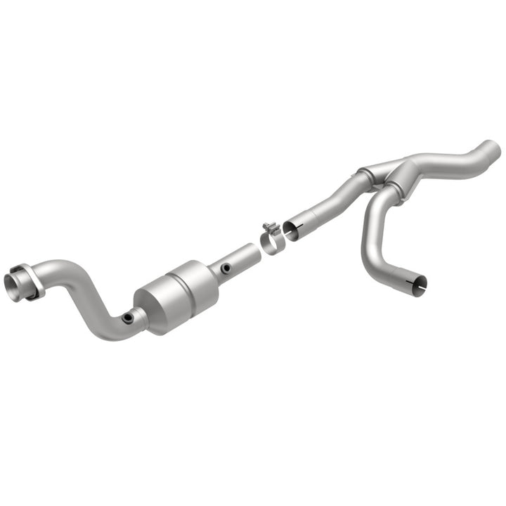 MagnaFlow Direct Fit Catalytic Converter 04-06 Dodge Durango 5.7L Passenger Side