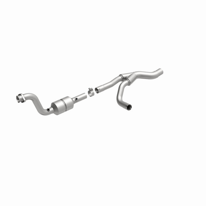 MagnaFlow Direct Fit Catalytic Converter 04-06 Dodge Durango 5.7L Passenger Side