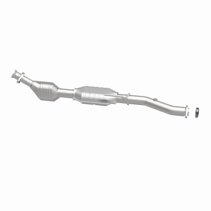 MagnaFlow Direct Fit Catalytic Converter 98-99 Ranger 2.5L